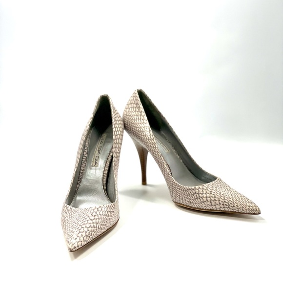 Via Spiga Shoes - Via Spiga Snakeskin Heels Pale Pink Gray Size 6M